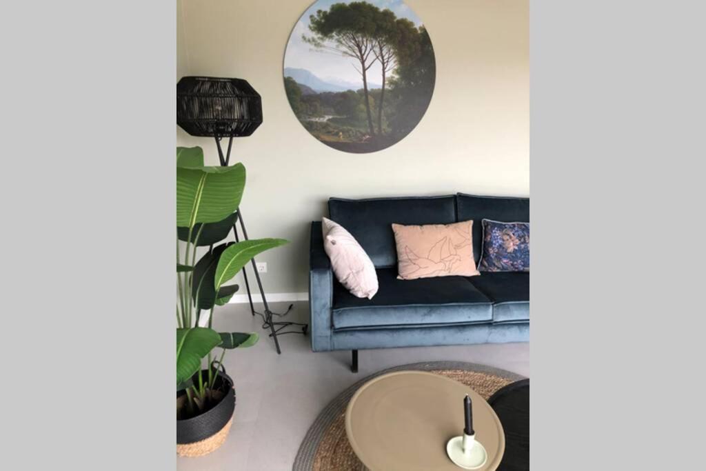 B&B Snurk Stiens, Fijn Verblijf Aan Open Vaarwater Bagian luar foto